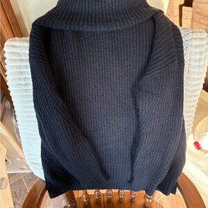 Old Navy Charcoal Knit Sweater
